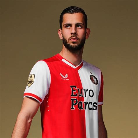 feyenoord mondkapje adidas|Home Kit .